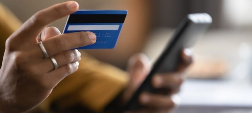 Yıllık Kredi Kartı Aidatı Başınıza Bela Mı?